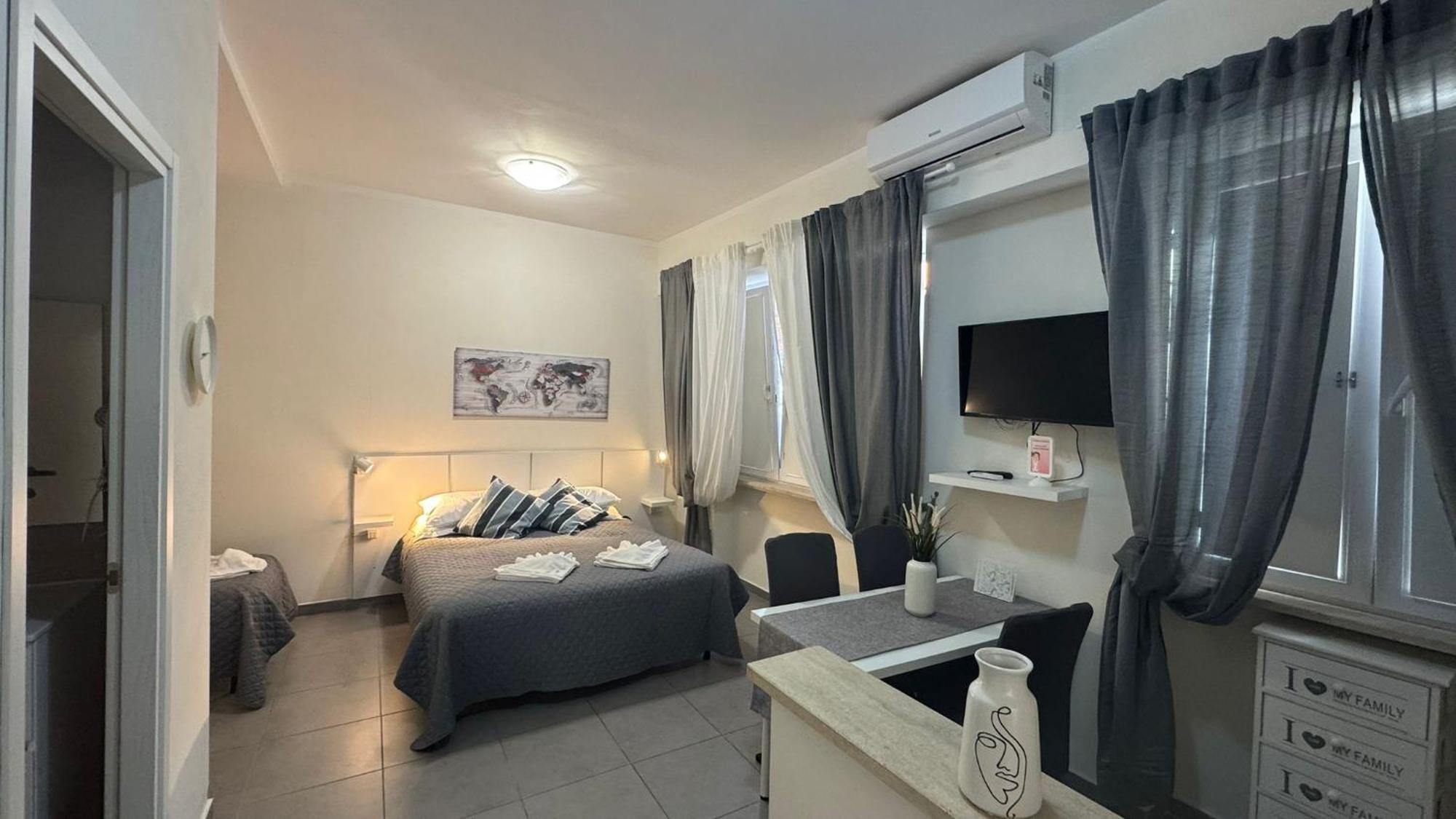 Hotel Gemelli Tre Roma Esterno foto