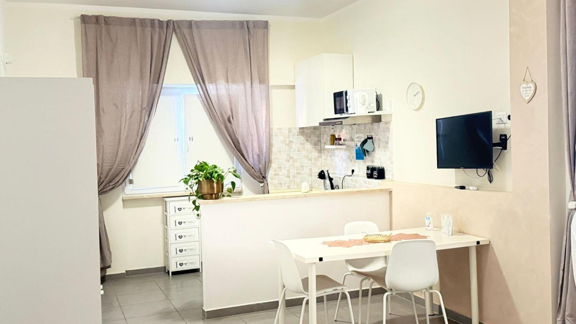 Hotel Gemelli Tre Roma Esterno foto